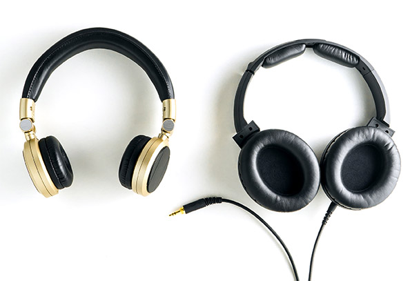 Wired and Wireless Headphones
