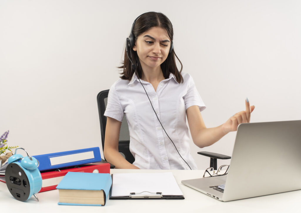 5 Best Headsets for online teaching